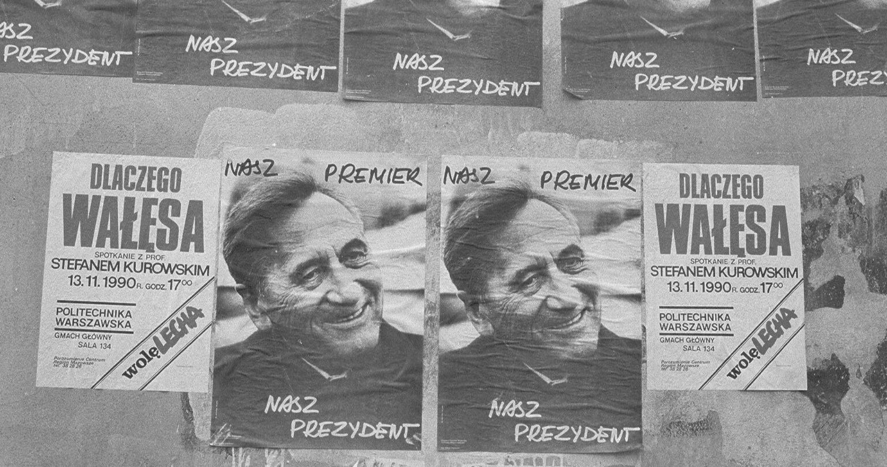 Kampania prezydencka w 1990 r. Plakaty Lecha Wałęsy i Tadeusza Mazowieckiego /Krzysztof Miller /Agencja Gazeta