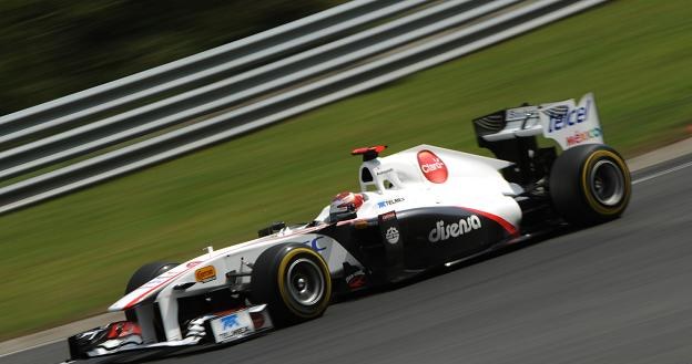 Kamui Kobayashi w bolidzie Saubera /AFP