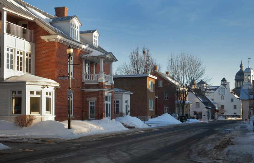 Kanada. Oszuści sprzedają domy bez wiedzy właścicieli. Zdj. ilustracyjne /MANUEL COHEN /AFP