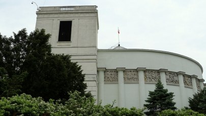 Kancelaria Sejmu kupiła dwa specjalnie przeszkolone psy