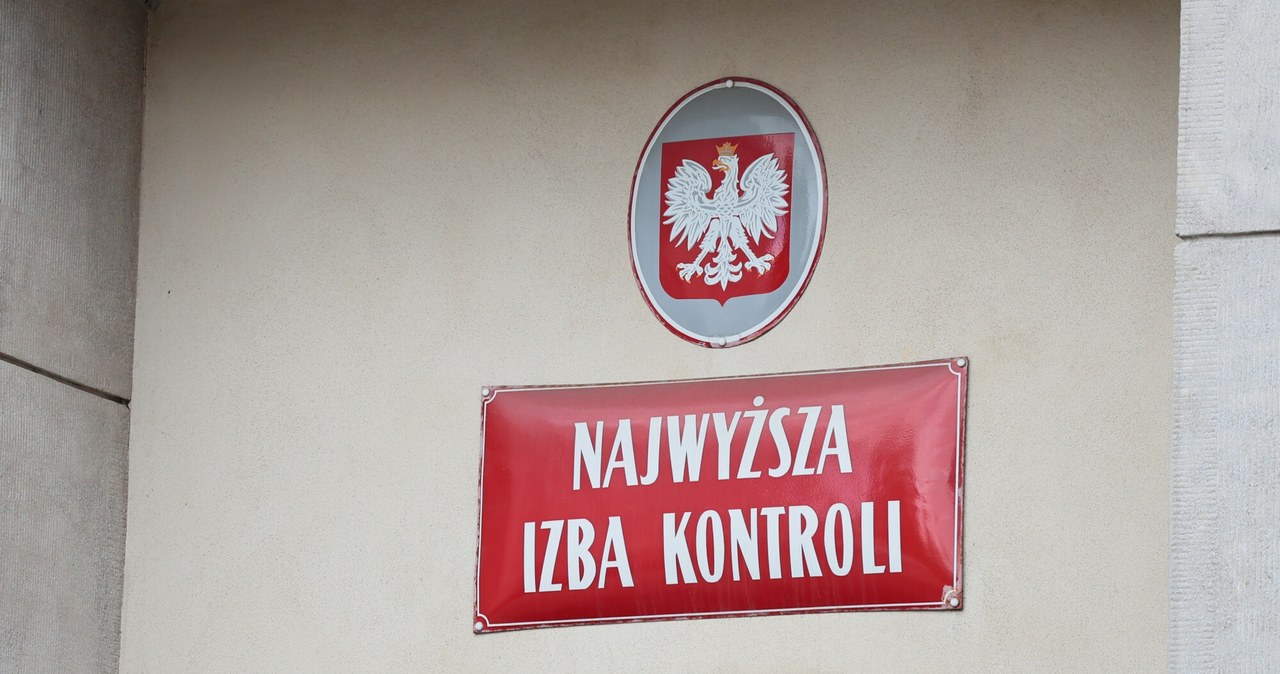 Kancelaria Sejmu: na stanowisko prezesa NIK wpłynęły dwie kandydatury /Anita Walczewska /East News
