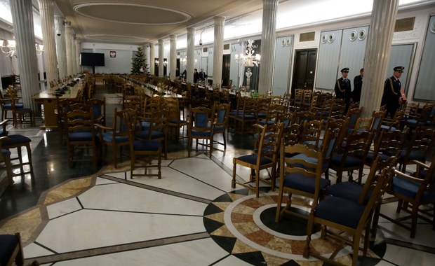 Kancelaria Sejmu przygotowuje się do wznowienia obrad 11 stycznia poza salą plenarną
