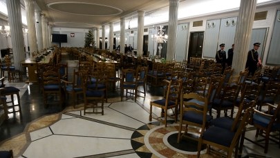 Kancelaria Sejmu przygotowuje się do wznowienia obrad 11 stycznia poza salą plenarną
