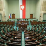 Kancelaria Sejmu robi zapasy. Na liście rostbefy, ananasy i wodorosty