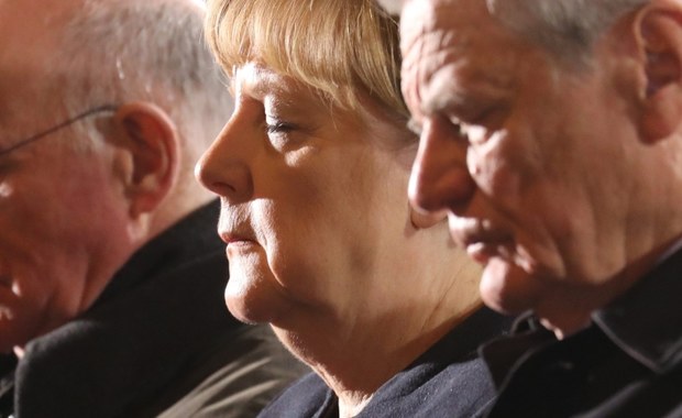 Kanclerz Angela Merkel jak "Królowa Śniegu"