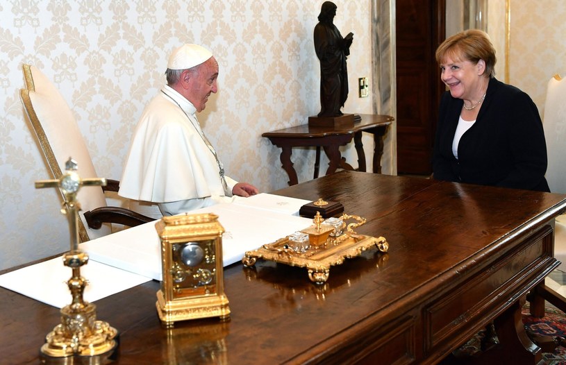 Kanclerz Angela Merkel na audiencji u papieża Franciszka /PAP/EPA