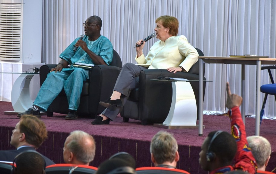 Kanclerz Angela Merkel od środy podróżuje po Afryce / 	STR   /PAP/EPA