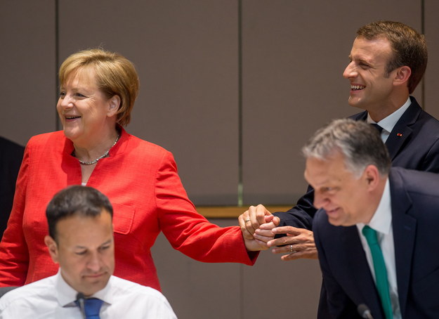 Kanclerz Angela Merkel z Emmanuelem Macronem /STEPHANIE LECOCQ  /PAP/EPA