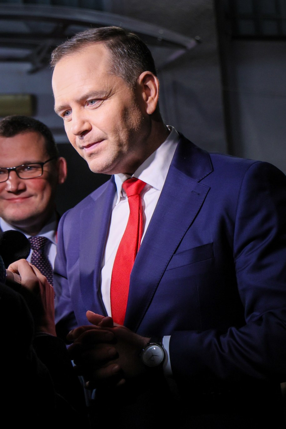 Kandydat Komitetu Obywatelskiego w zbliżających się wyborach prezydenta RP, popierany przez Prawo i Sprawiedliwość, prezes Instytutu Pamięci Narodowej Karol Nawrocki po debacie prezydenckiej "Super Expressu" /Rafał Guz /PAP