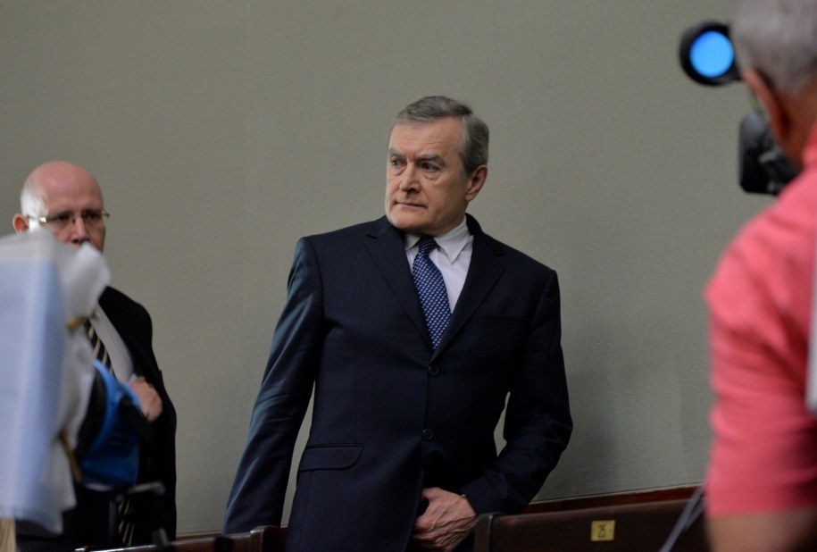 Kandydat PiS na premiera Piotr Gliński w Sejmie /Jacek Turczyk /PAP