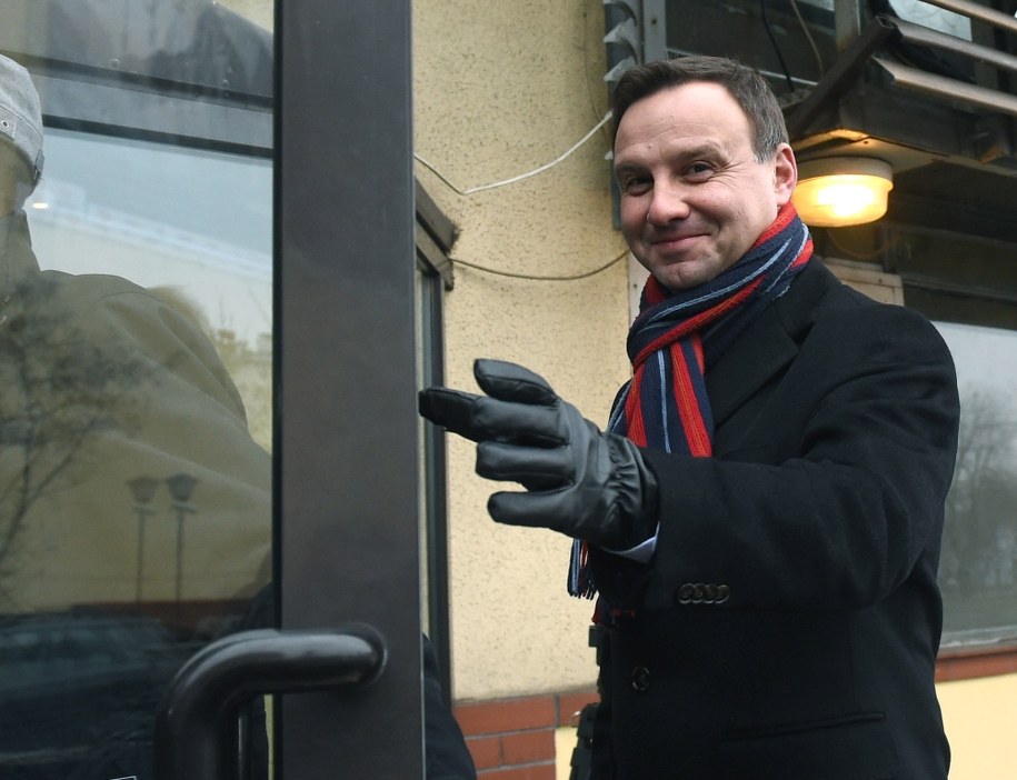 Kandydat PiS na prezydenta Andrzej Duda /Radek Pietruszka /PAP