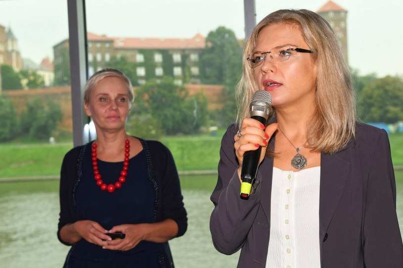Kandydatka na prezydenta Krakowa Małgorzata Wassermann podczas konferencji prasowej na temat programu wyborczego  w Krakowie /	Jacek Bednarczyk   /PAP