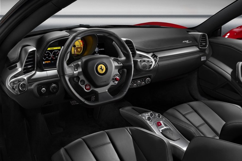Kaniewski projektowal m.in. wnętrze Ferrari 458 Italia /Informacja prasowa