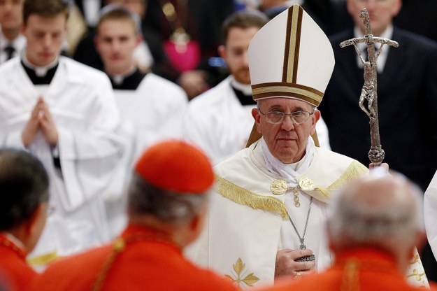 Kanonizacja Jana Pawła II może być okazją do koncelebry z udziałem dwóch papieży /Fabio Frustaci /PAP/EPA