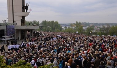 Kanonizacja Jana Pawła II: Wierni w Sanktuarium Bożego Miłosierdzia