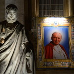 Kanonizacja JP II. "Tłumy chcą oddać hołd wielkim papieżom"