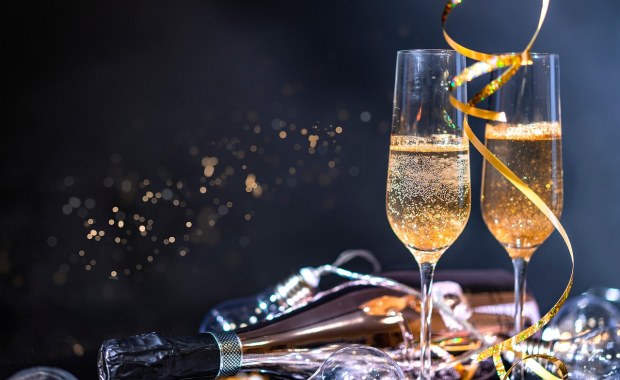 Kantor Warszawa w święta: godziny otwarcia, kolejki i rekomendacje