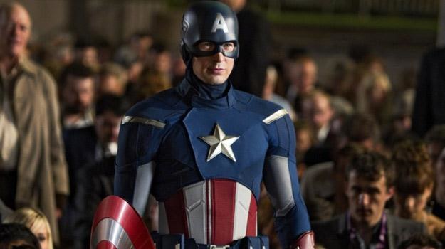 Kapitan Ameryka w filmie "Avengers 3D" /materiały dystrybutora
