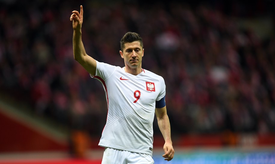 Kapitan reprezentacji Polski Robert Lewandowski /Shutterstock