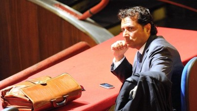 Kapitan Schettino wini sternika 