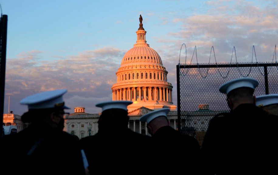 Kapitol /WILL OLIVER  /PAP/EPA