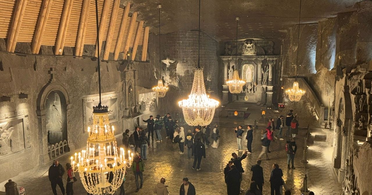 Kaplica św. Kingi w Wieliczce. Turystka z Wielkiej Brytanii była zawiedziona podczas zwiedzania kopalni /Karolina Burda /INTERIA.PL