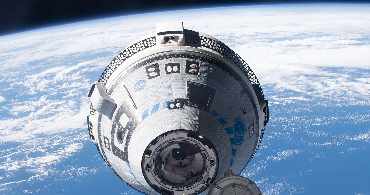Kapsuła Boeing Starliner podczas dokowania na ISS w maju 2022 roku /Bob Hines/NASA /Wikimedia
