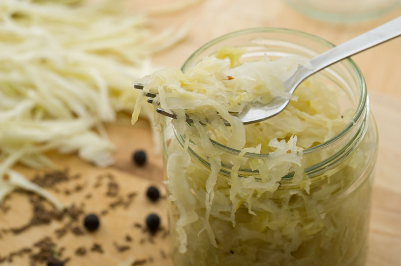 Kapusta kiszona to jeden z najzdrowszych produktów w naszej kuchni /123RF/PICSEL