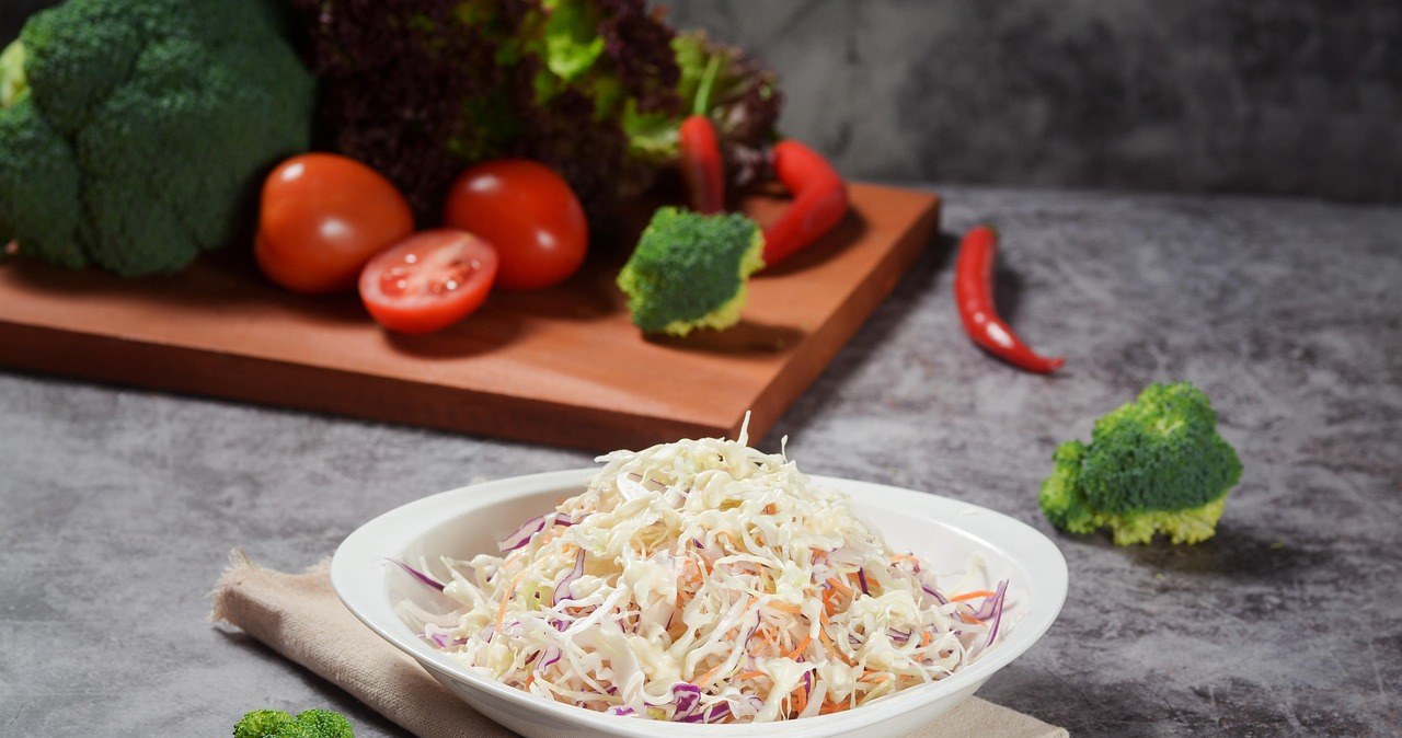 Капуста - низькокалорійний овоч, який насичує організм без зайвих калорій /pixabay.com