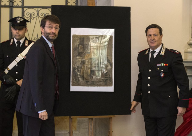 Karabinierzy znaleźli obraz Pabla Picassa o wartości 15 milionów euro /MASSIMO PERCOSSI /PAP/EPA