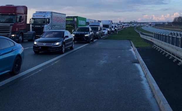 Karambol na A1. Korek miał kilka kilometrów