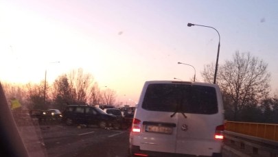 Karambol na moście na Wiśle w Zakroczymiu. Utrudnienia na S7 
