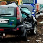 Karambol na S3. Pięć osób rannych, potężne utrudnienia 