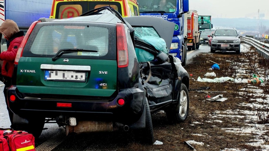 Karambol na S3 w województwie dolnośląskim, 21 lutego 2026 /Komenda Powiatowa Państwowej Straży Pożarnej w Polkowicach /Państwowa Straż Pożarna