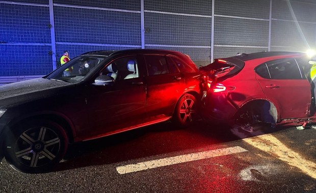 Karambol pod Warszawą. Wśród poszkodowanych są dzieci