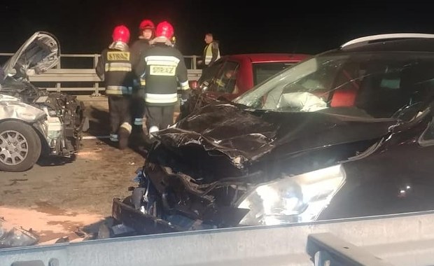 Karambol w Śląskiem. Jedna osoba nie żyje, wśród rannych 4 dzieci