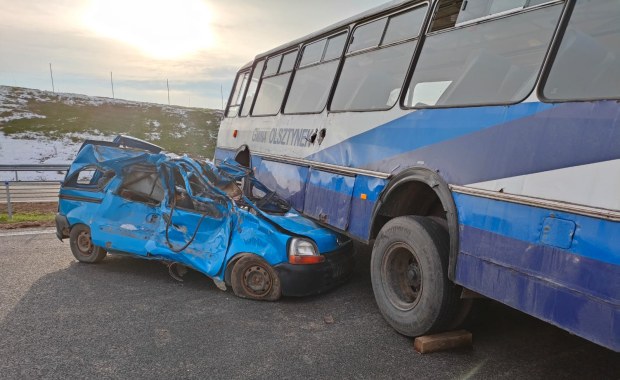 Karambol z udziałem autobusu. Ćwiczenia na S5