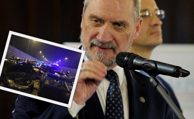 Karambol z udziałem samochodów Żandarmerii Wojskowej. W jednym z nich był Antoni Macierewicz