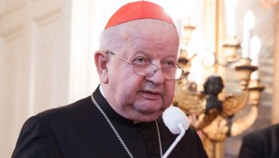 Kard. Dziwisz: Naszym obowiązkiem jest wznosić się ponad jałowymi podziałami partyjnymi