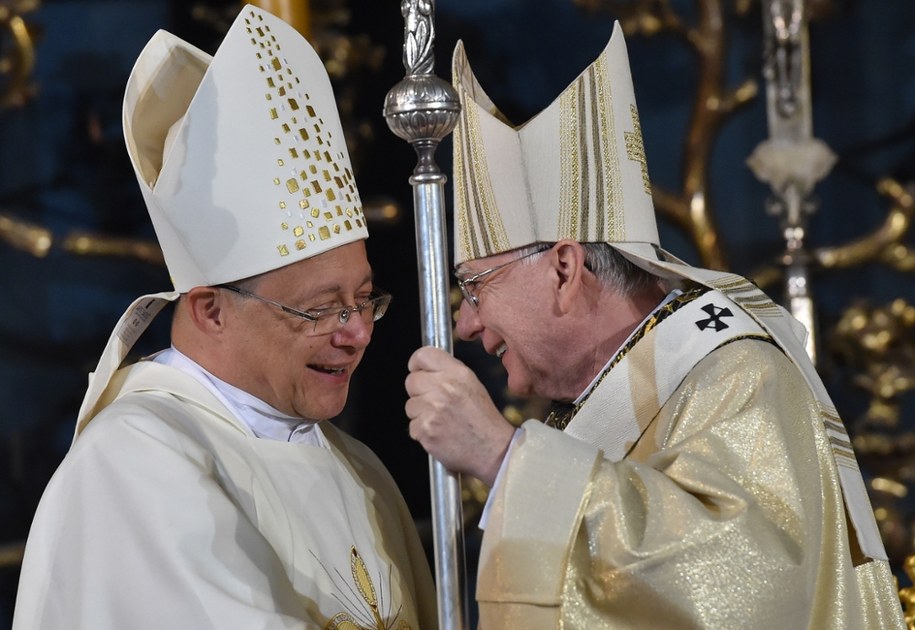 Kard. Grzegorz Ryś (z lewej) zastąpi abp. Marka Jędraszewskiego /Jacek Bednarczyk /PAP