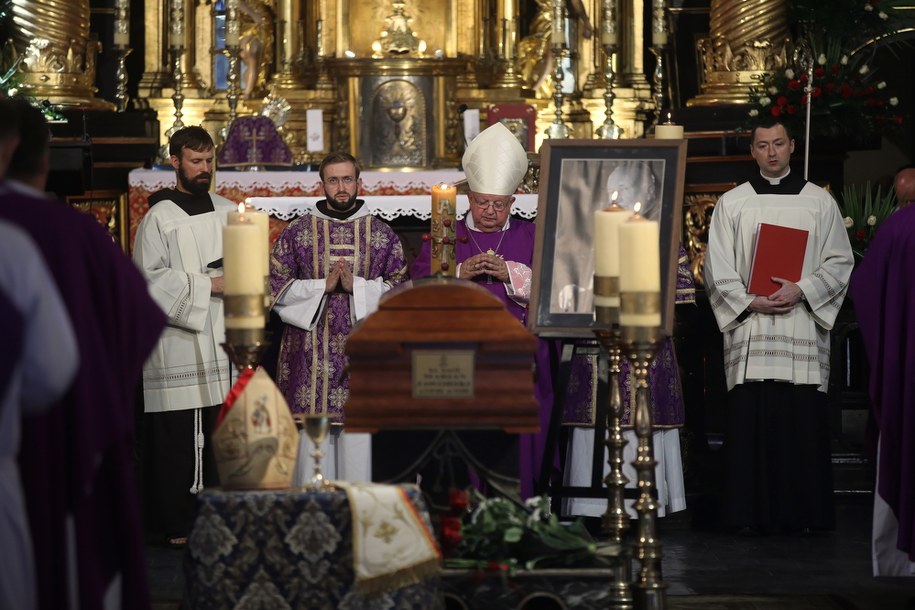 Kard. Stanisław Dziwisz podczas uroczystości pogrzebowych kard. Mariana Jaworskiego //Łukasz Gągulski /PAP