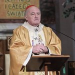Kardynał Nycz zasłabł podczas mszy. Nowe informacje o stanie zdrowia