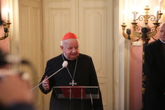 Kardynał Stanisław Dziwisz odchodzi na emeryturę 