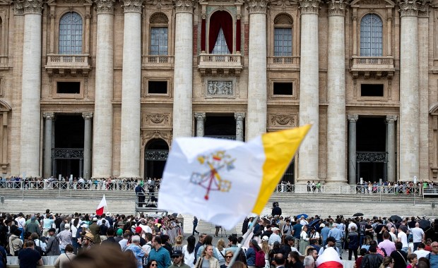 Kardynałowie wybrali papieża. Co teraz robi zwycięski kardynał?