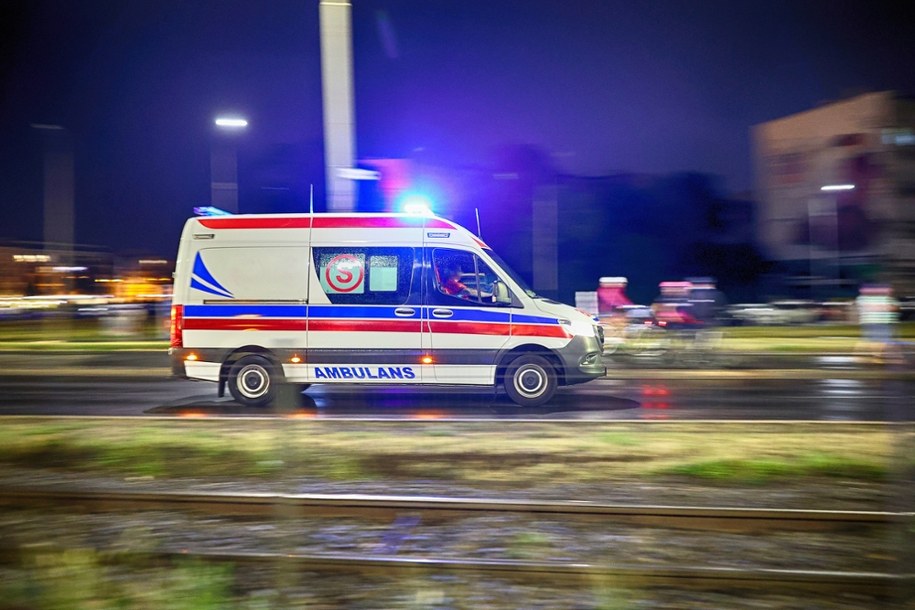 Karetka pogotowia (zdjęcie poglądowe) /Shutterstock