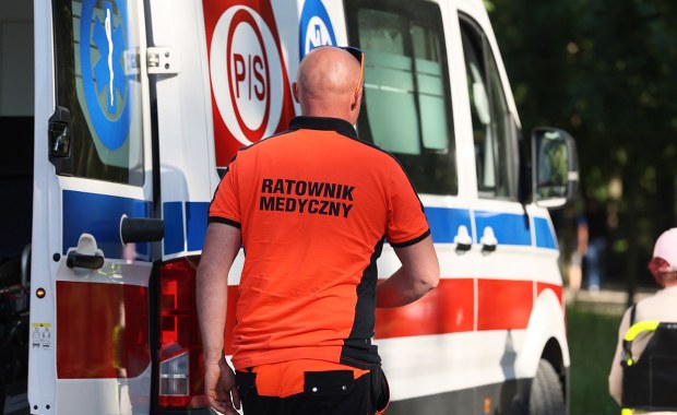 Karetki bez lekarzy. Resort chce odroczyć stosowanie kar