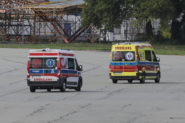 Karetki pogotowia z rannymi w wypadku w Chorwacji /Paweł Supernak /PAP