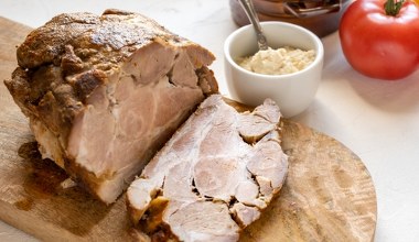 Karkówka robiona metodą 2x10 to moje popisowe danie. Wyśmienita na obiad, do kanapek jeszcze lepsza 