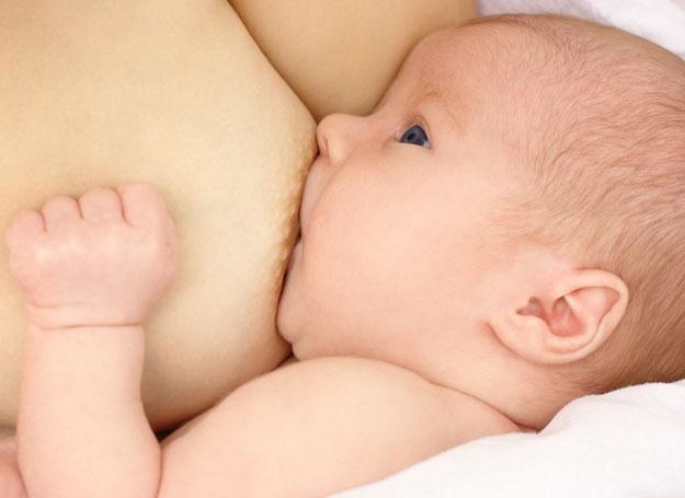 Karmienie piersią korzystnie wpływa na rozwój dziecka /&copy; Panthermedia
