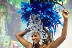 Karnawał w Rio rozpoczęty, tysiące tancerzy bawi publiczność